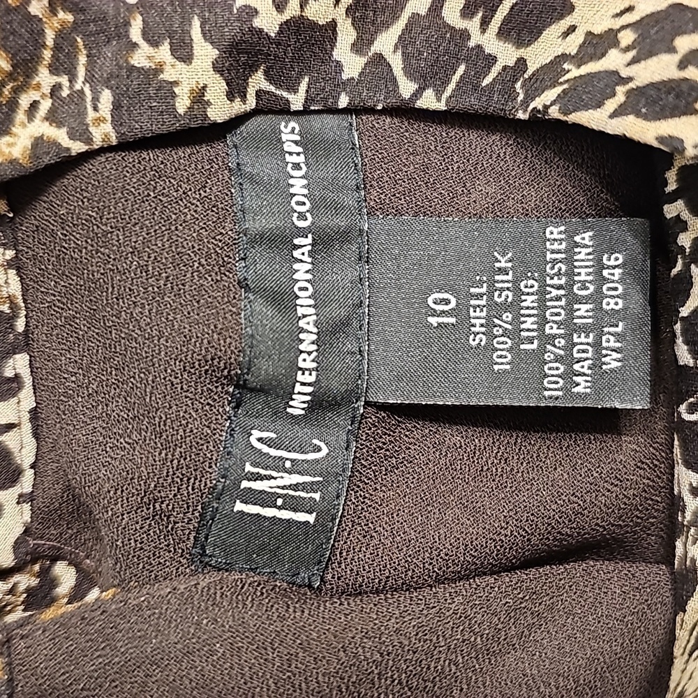 International Concepts mock neck animal print double layered top size 10 - Picture 6 of 9